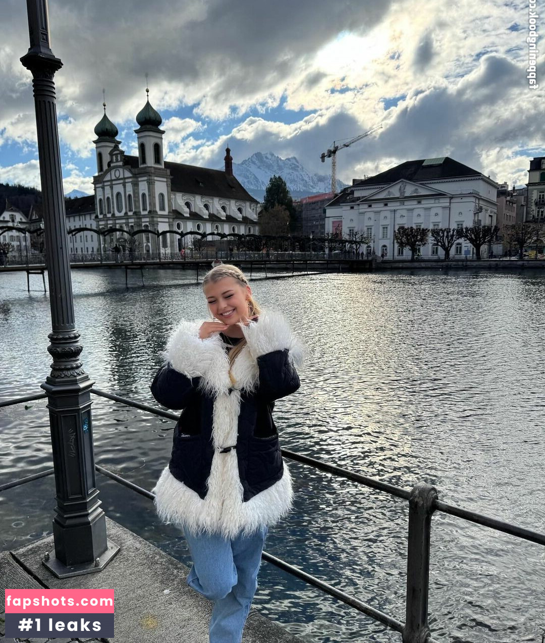 Loren Gray gallery photo #64