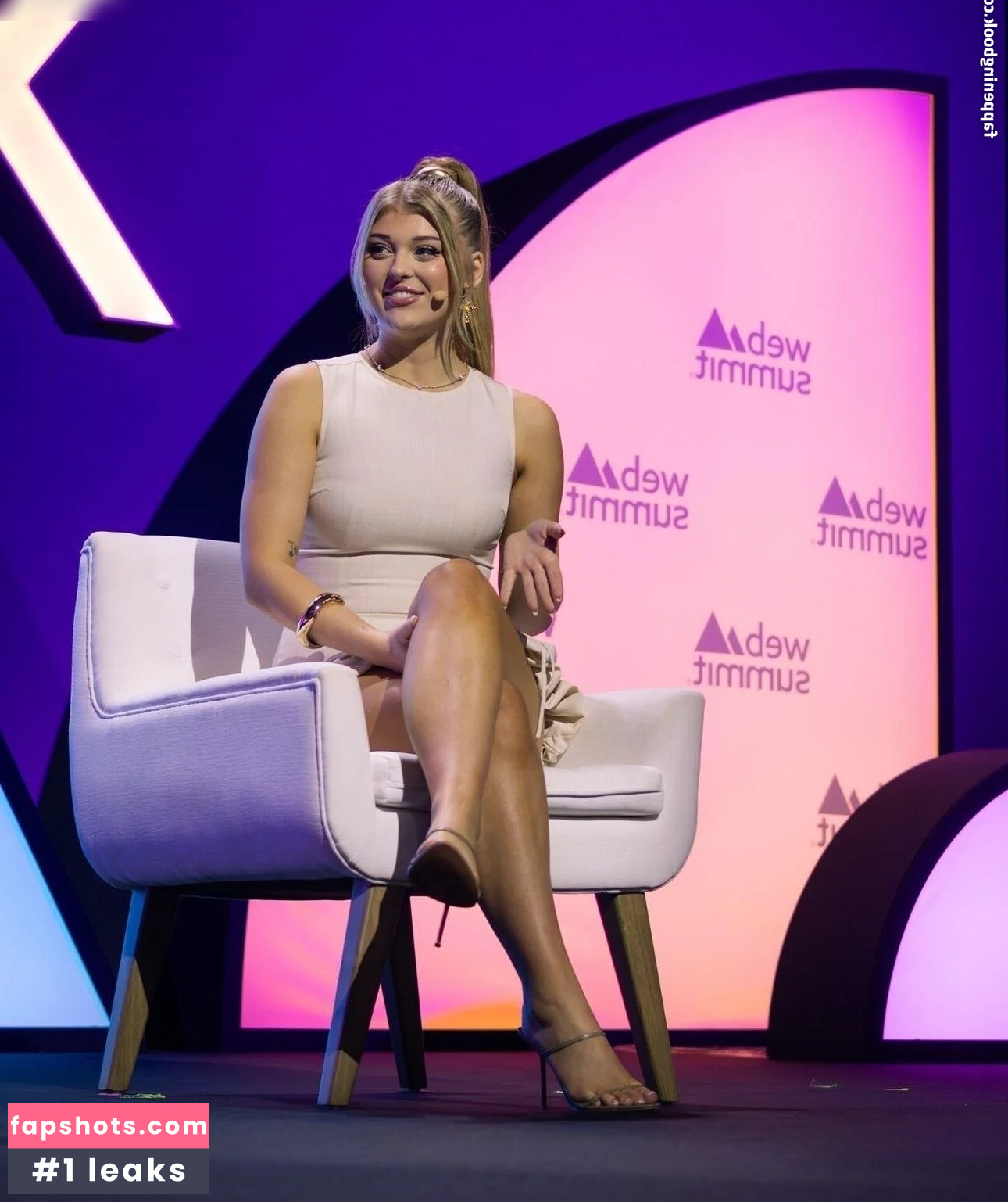 Loren Gray gallery photo #82