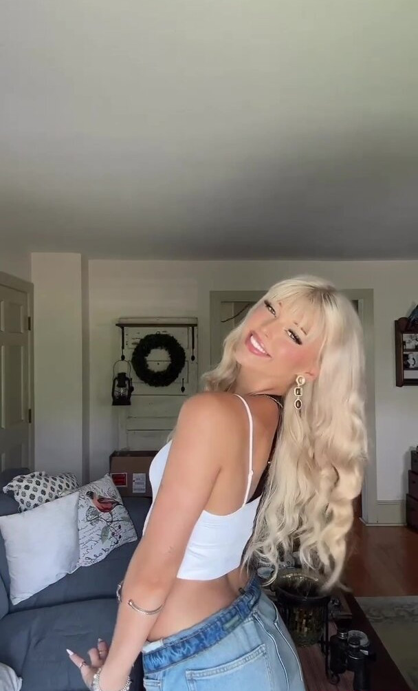 loren-gray Nude Leaks OnlyFans Photos #174 - LeakJerk