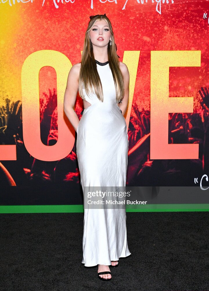 loren-gray Nude Leaks OnlyFans Photos #385 - LeakJerk