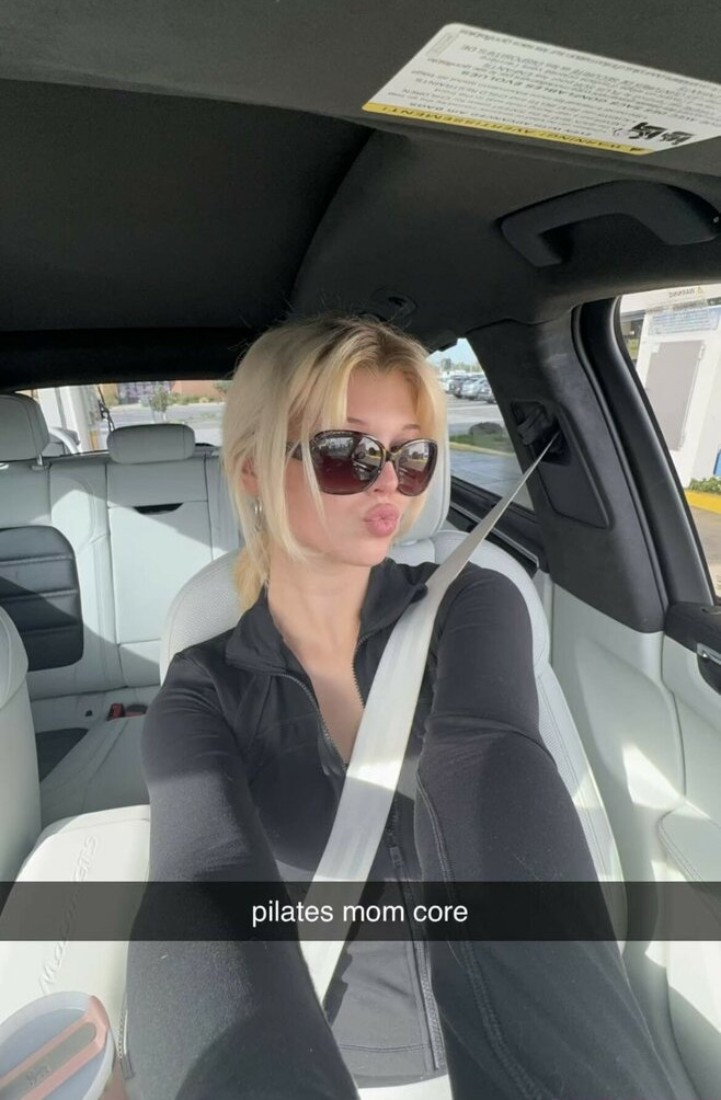 loren-gray Nude Leaks OnlyFans Photos #404 - LeakJerk