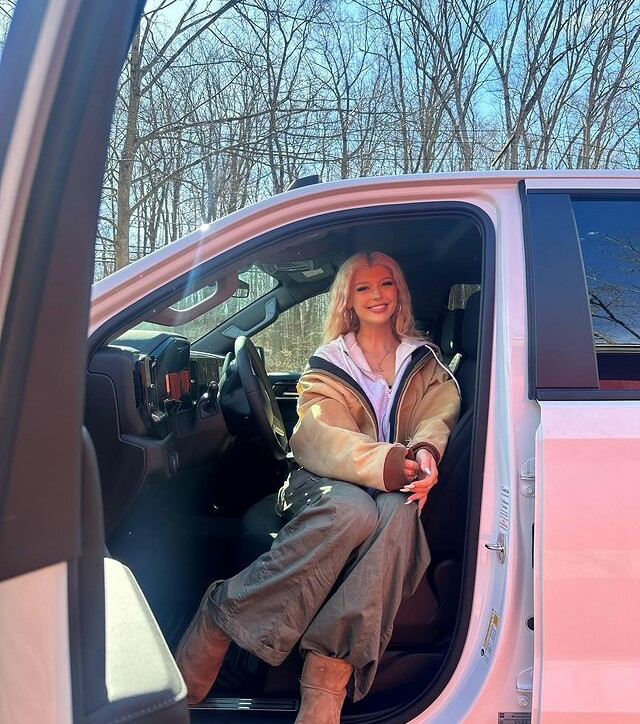 loren-gray Nude Leaks OnlyFans Photos #920 - LeakJerk