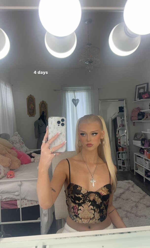 loren-gray Nude Leaks OnlyFans Photos #947 - LeakJerk