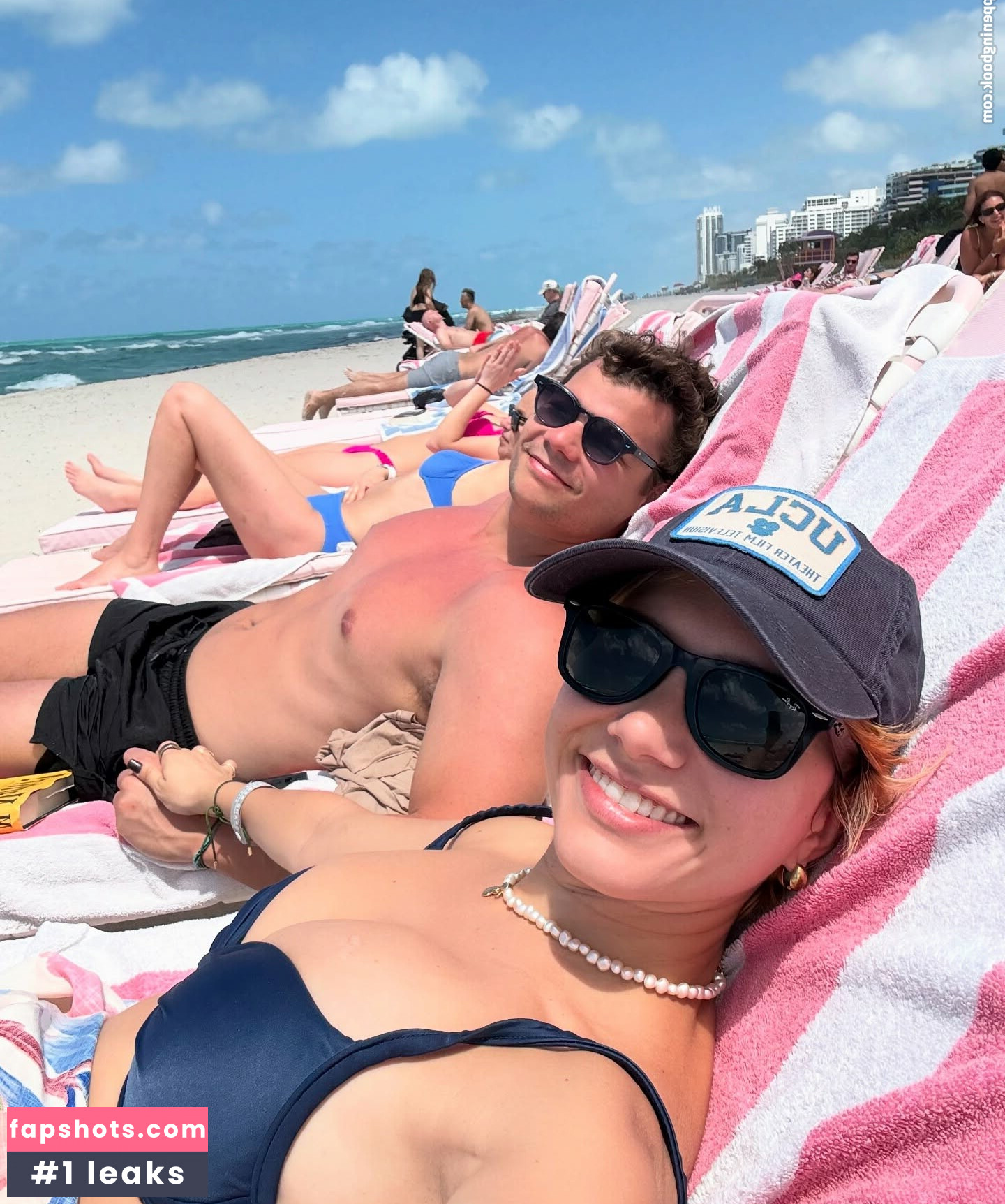 Lorena Comparato gallery photo #6