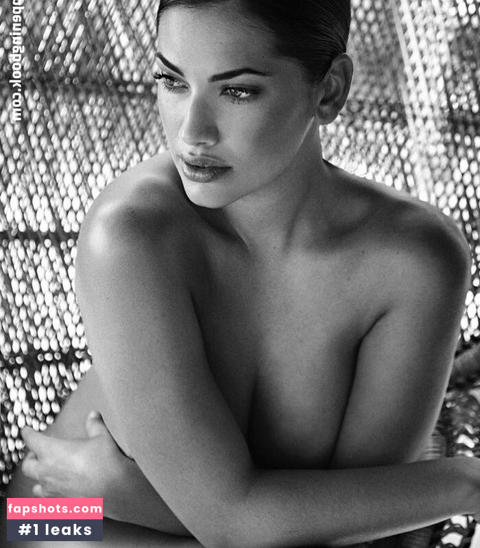 Lorena Duran gallery photo #17