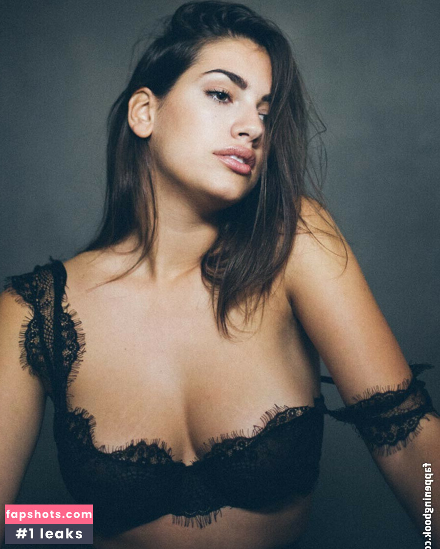 Lorena Duran gallery photo #4