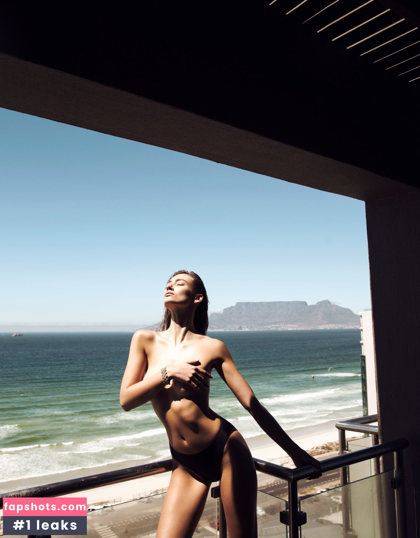 Lorena Rae gallery photo #160