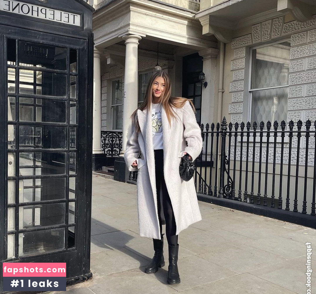 Lorena Rae gallery photo #184