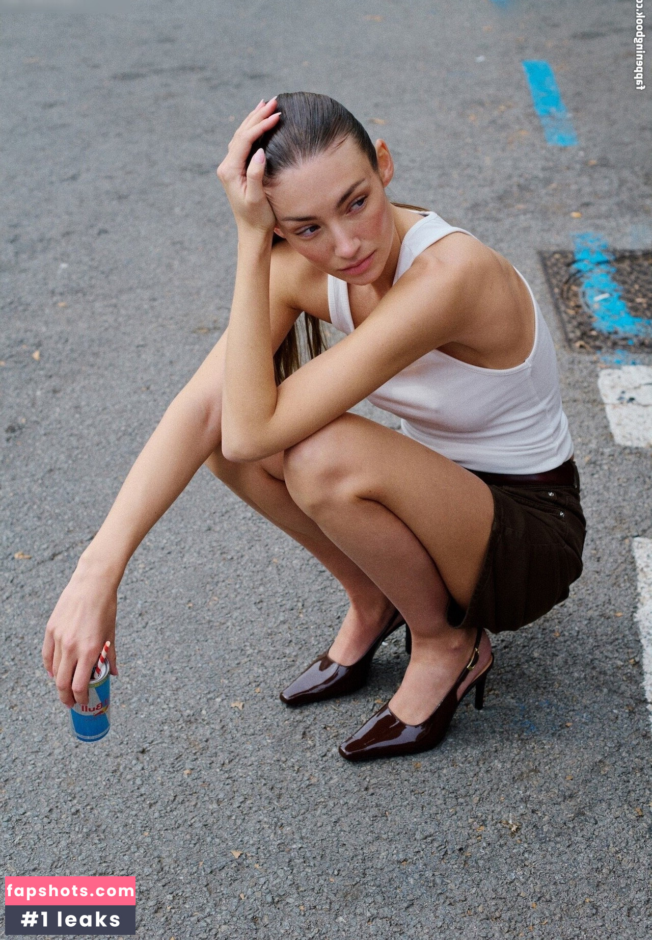 Lorena Rae gallery photo #39