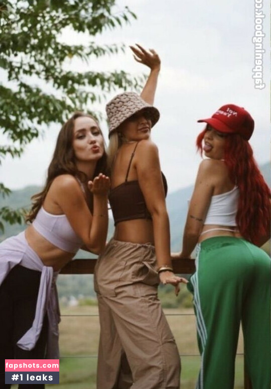 Lorena Visan gallery photo #17