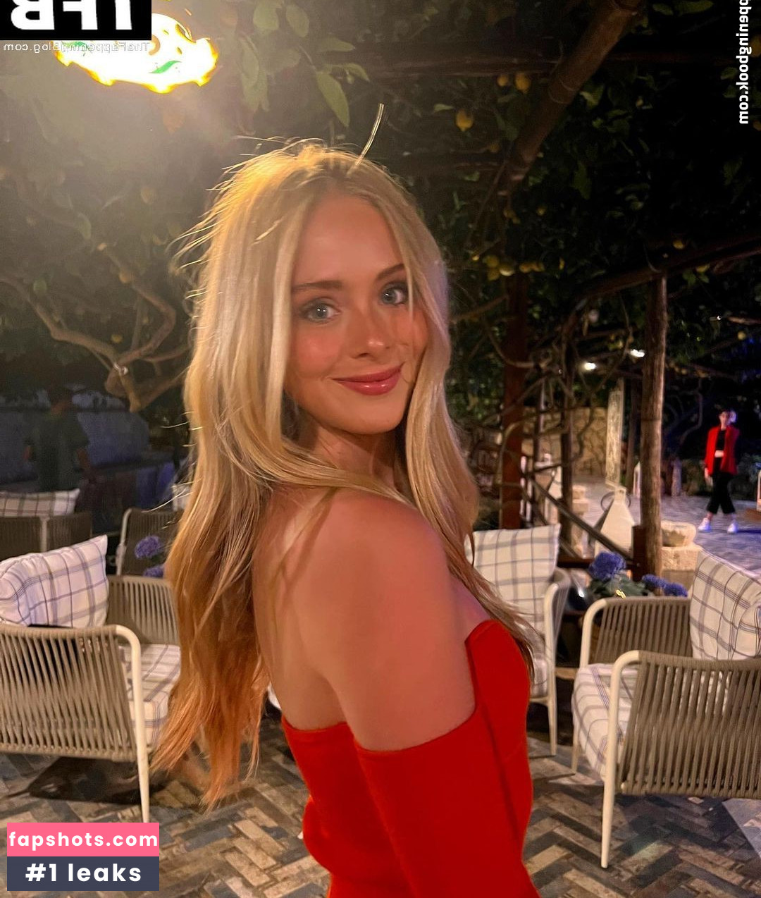 Loreto Peralta gallery photo #3