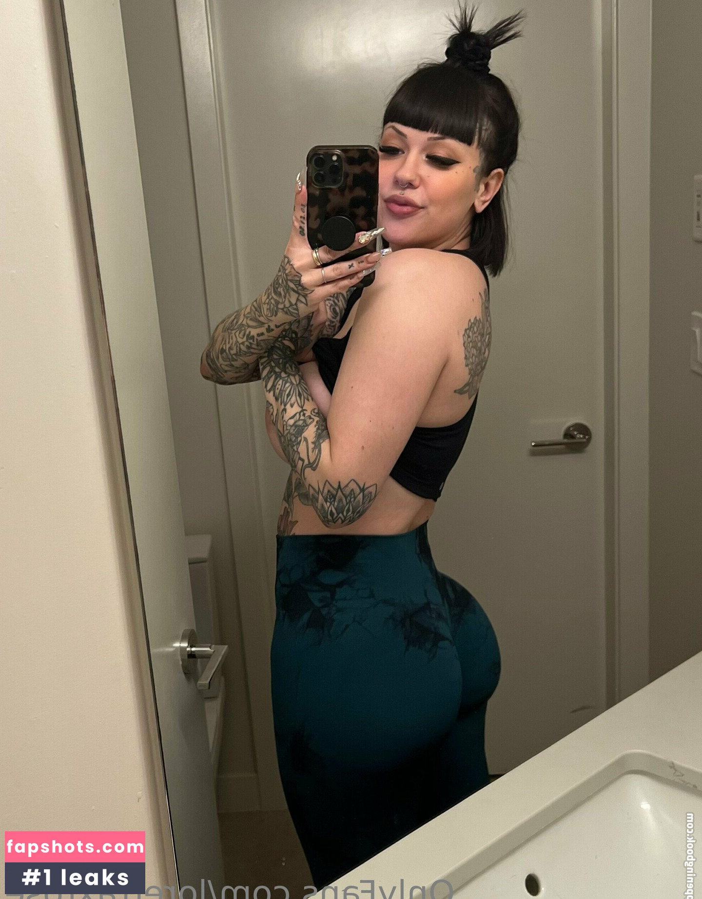 lorettaxrose Nude Leaks OnlyFans Photos #44 - LeakJerk