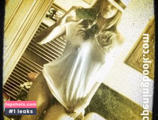 Lori Heuring Nude Leaks OnlyFans Photos #37 - Fapshots