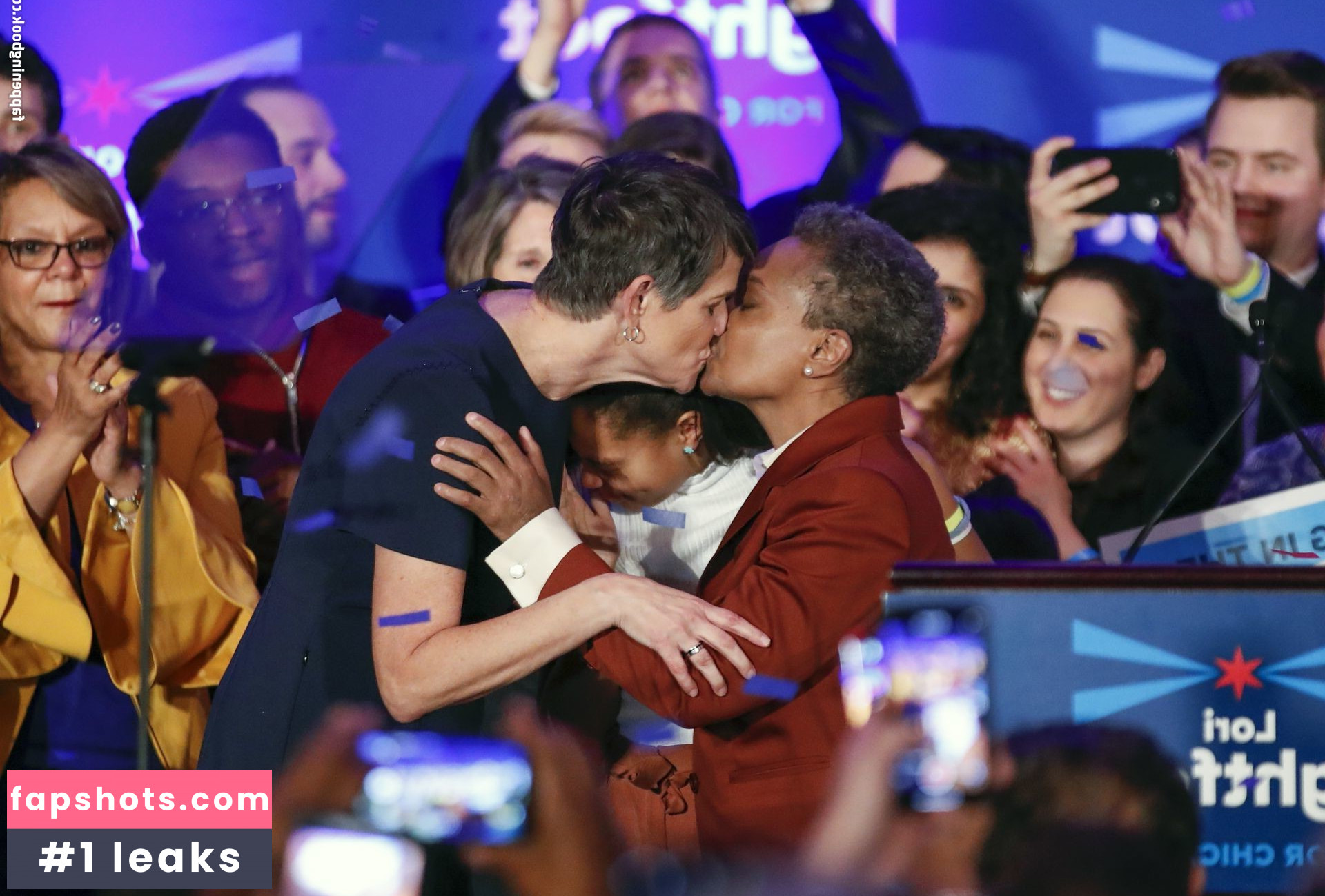 Lori Lightfoot nude babe gallery