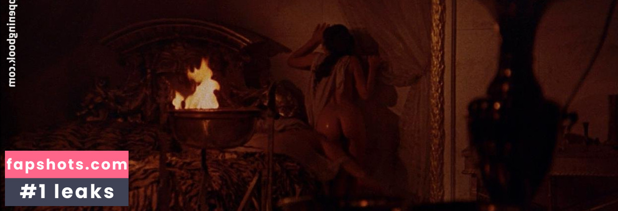 Lori Wagner gallery photo #9