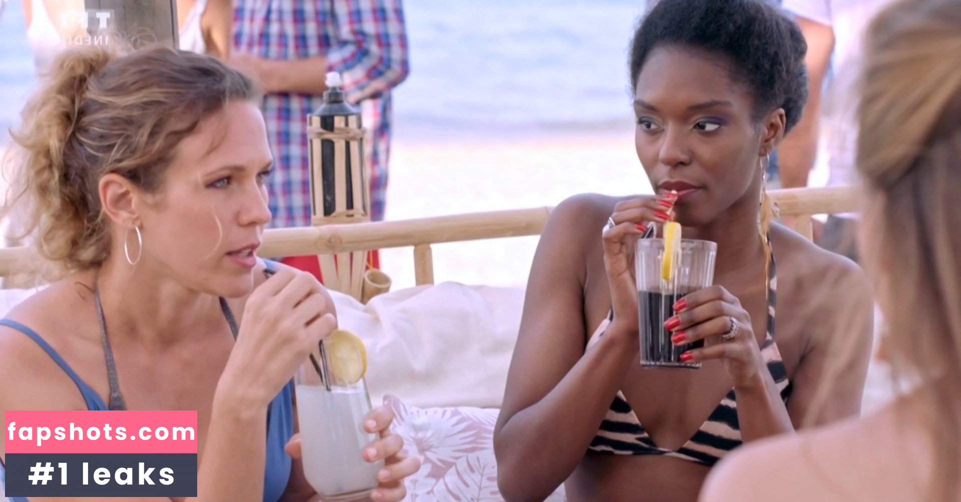 Lorie Pester gallery photo #9