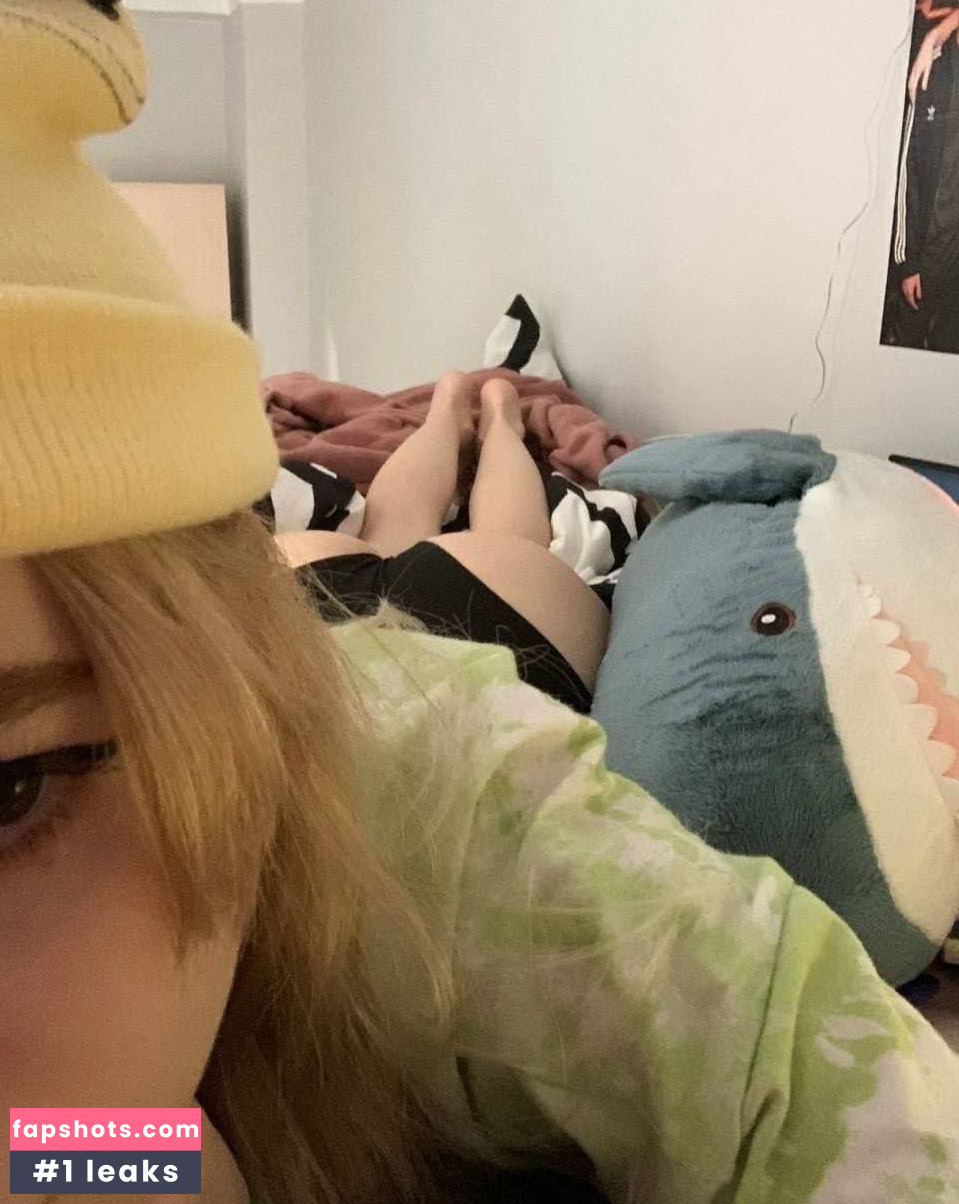 Lorinefairy gallery photo #5