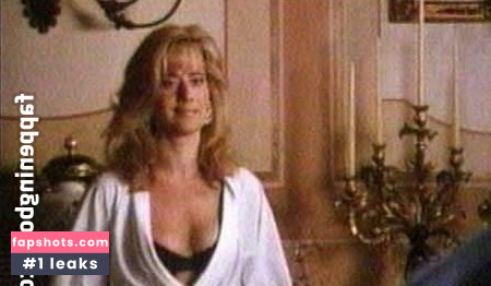 Lorraine Bracco gallery photo #18