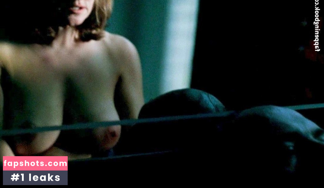 Lorraine Bracco gallery photo #20