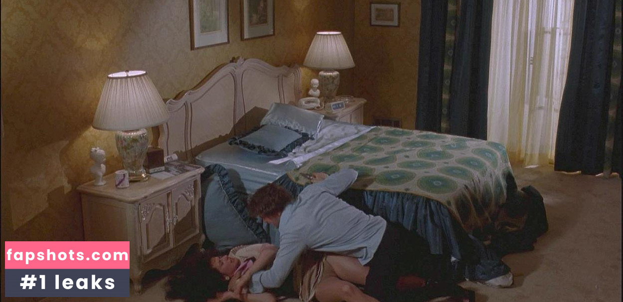 Lorraine Bracco gallery photo #33