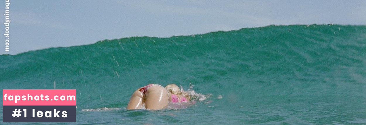 Lorraine Nicholson gallery photo #8