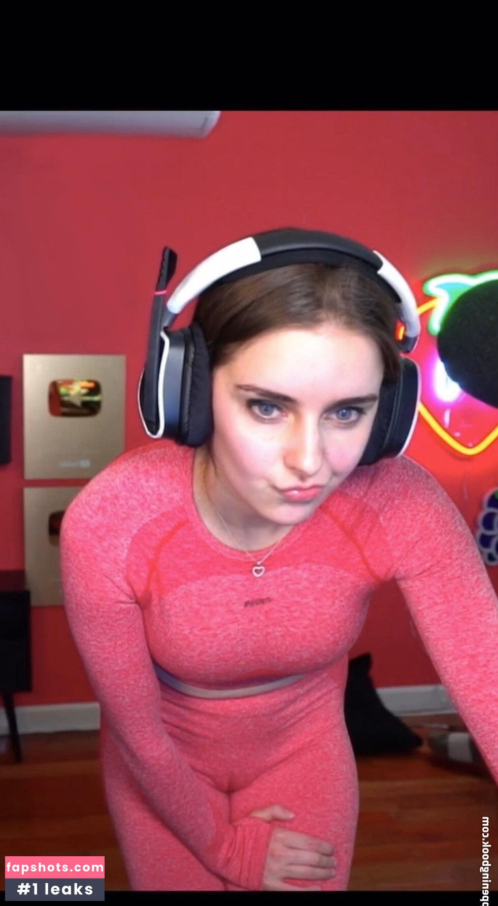 Loserfruit Nahé úniky fotek pouze od fanoušků #189 - Fapshots