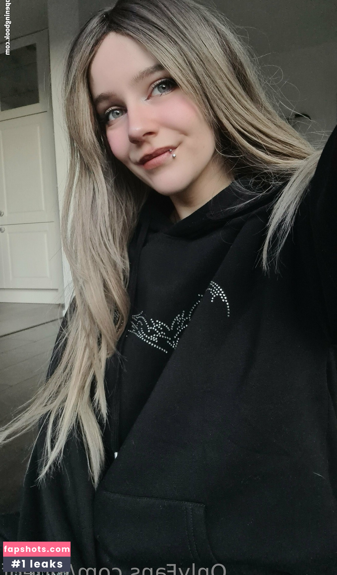 lotjeof gallery photo #13