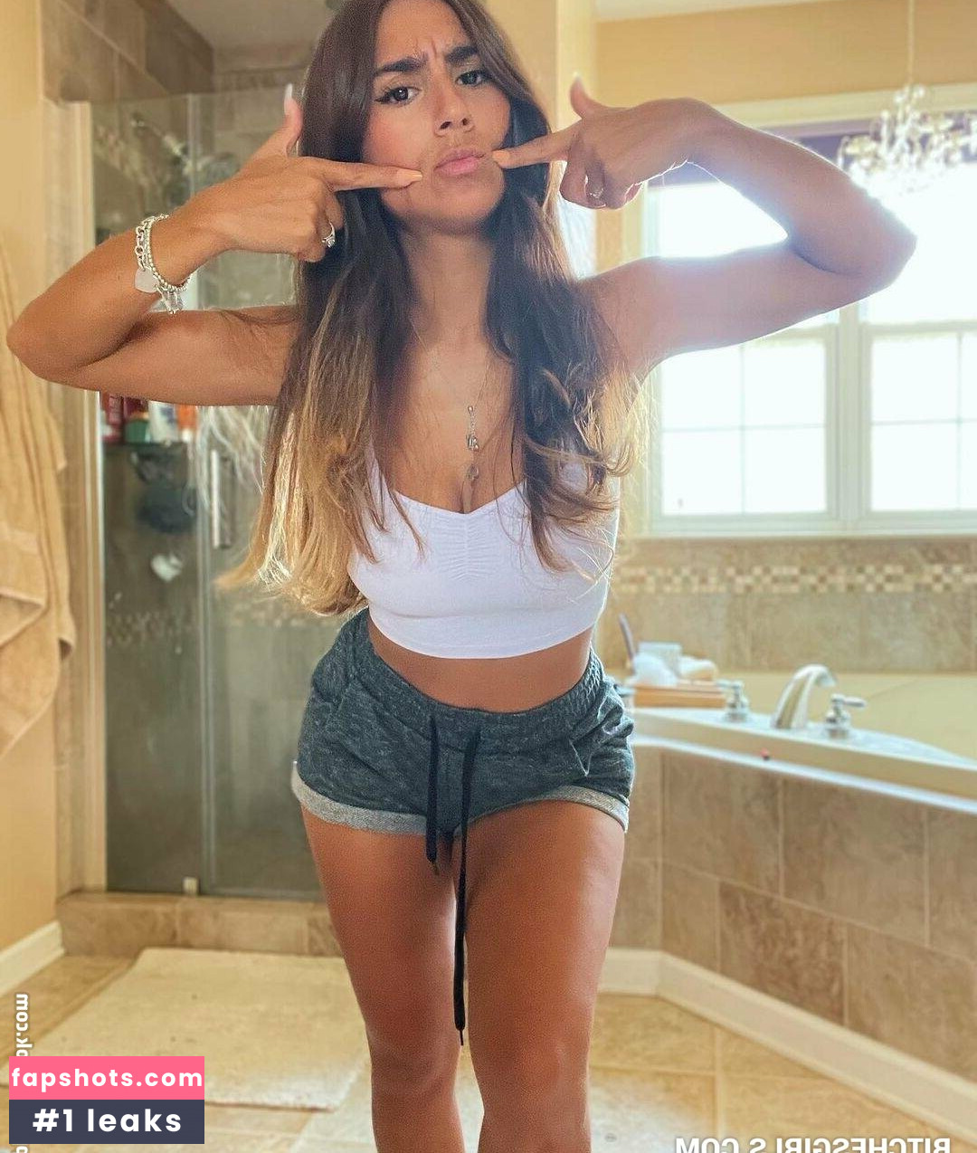 LotsOfBunnies gallery photo #18