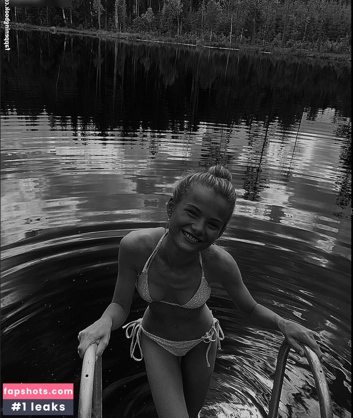 Lotta Emilie Stichler gallery photo #68