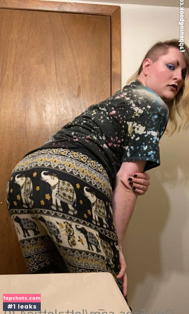 lottalottie420 gallery photo #7