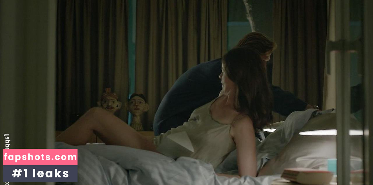 Lotte Munk Fure nude babe gallery