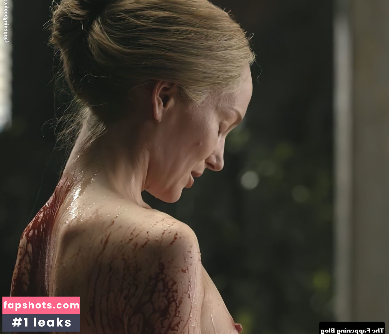 Lotte Verbeek gallery photo #29