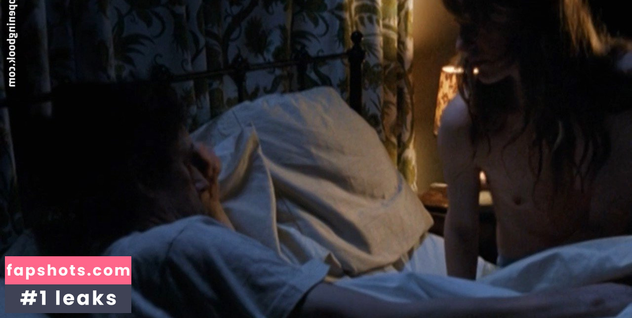 Lotte Verbeek gallery photo #64