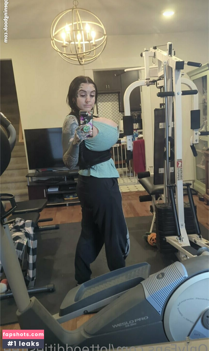 lotteodditiesfree Filtración Desnuda OnlyFans Foto #7 - Fapshots