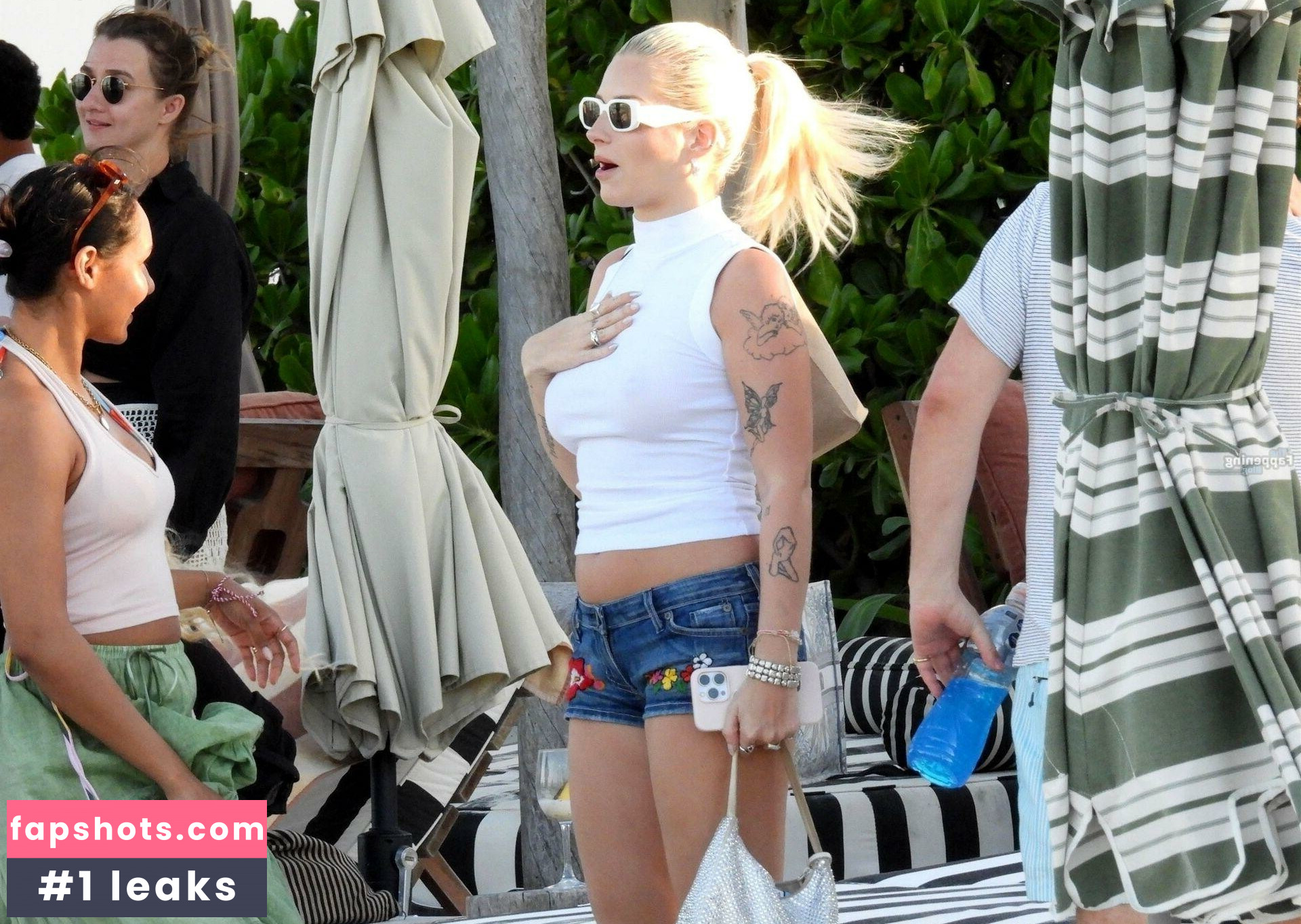 Lottie Moss gallery photo #118