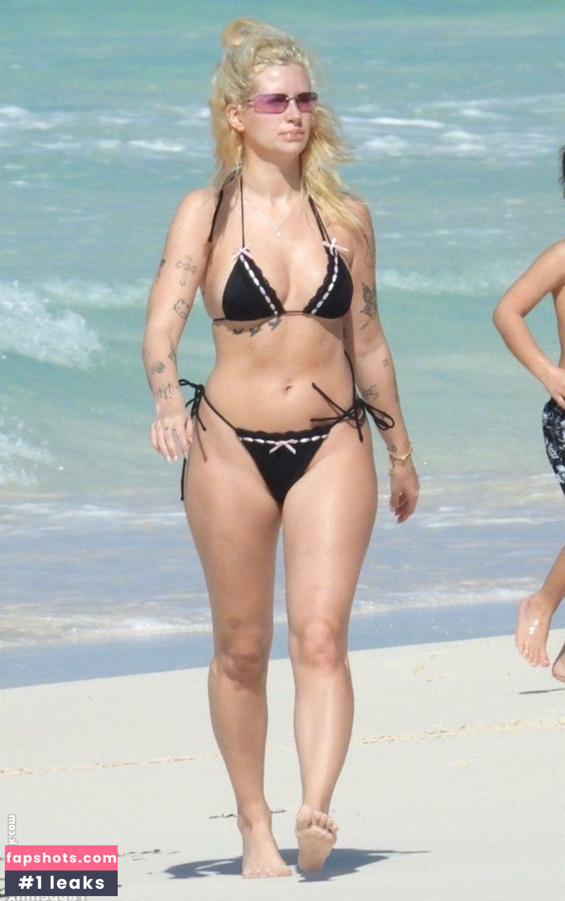 Lottie Moss gallery photo #68