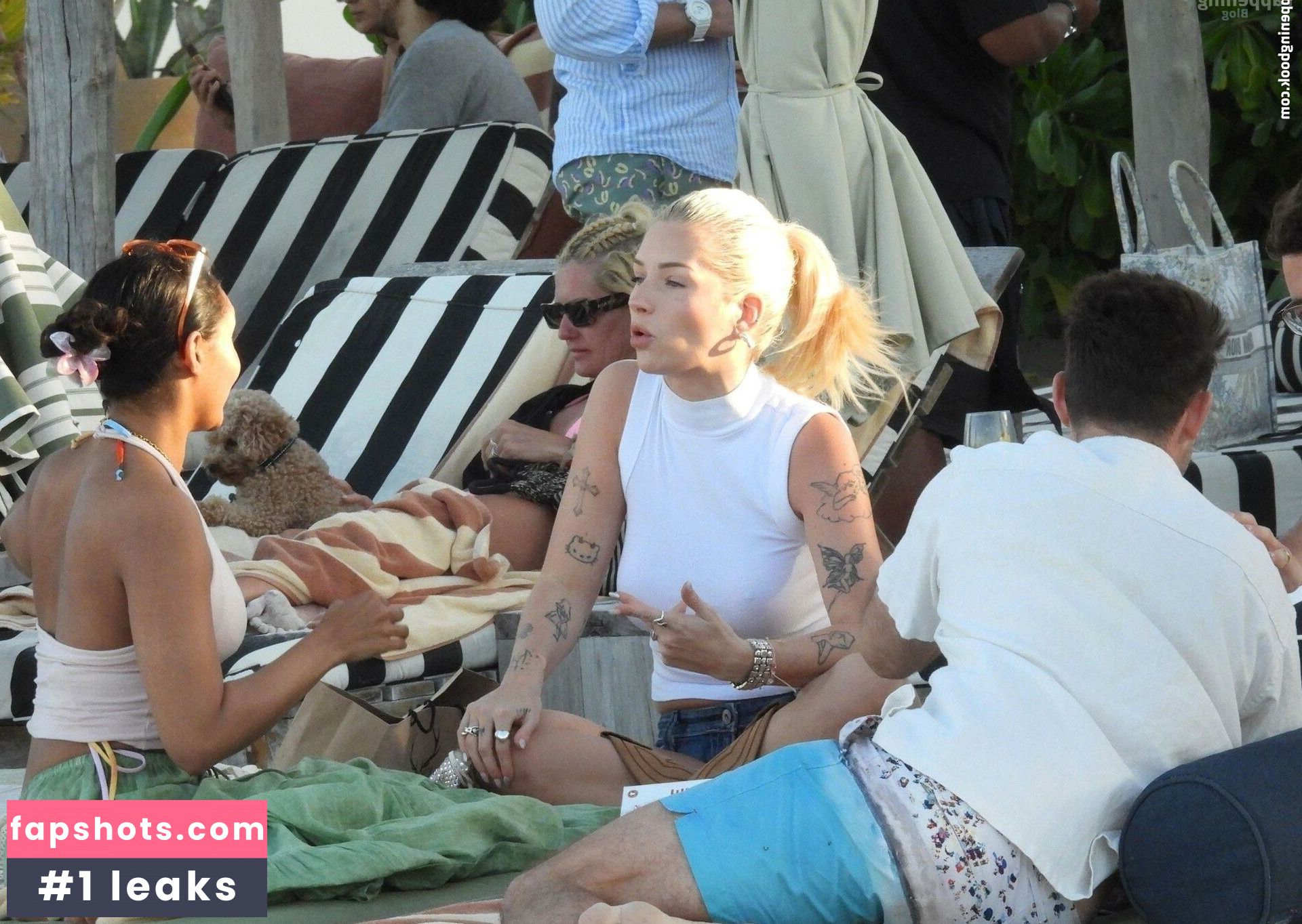 Lottie Moss gallery photo #92