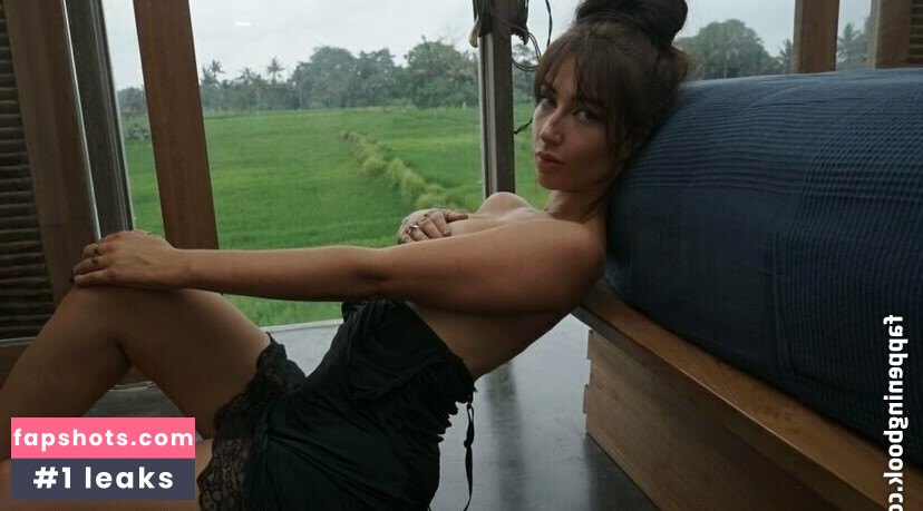 LottieLion gallery photo #25