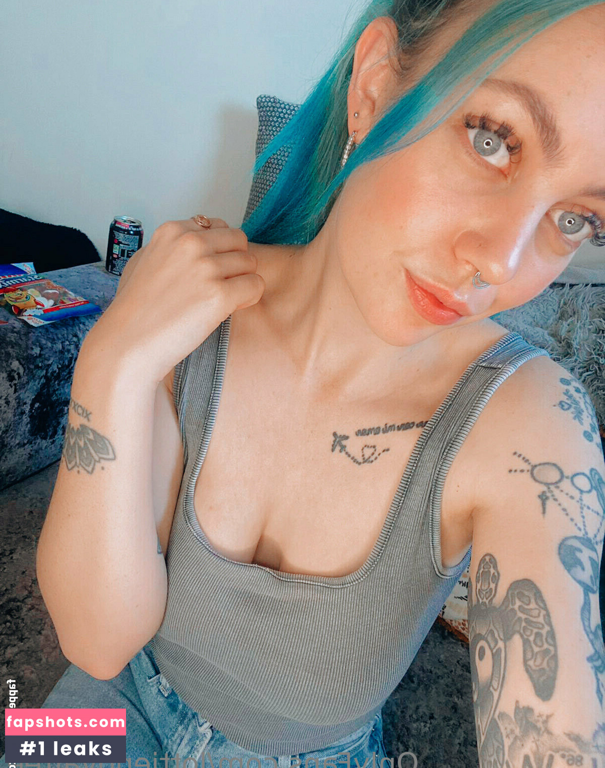 lottienovafree gallery photo #10