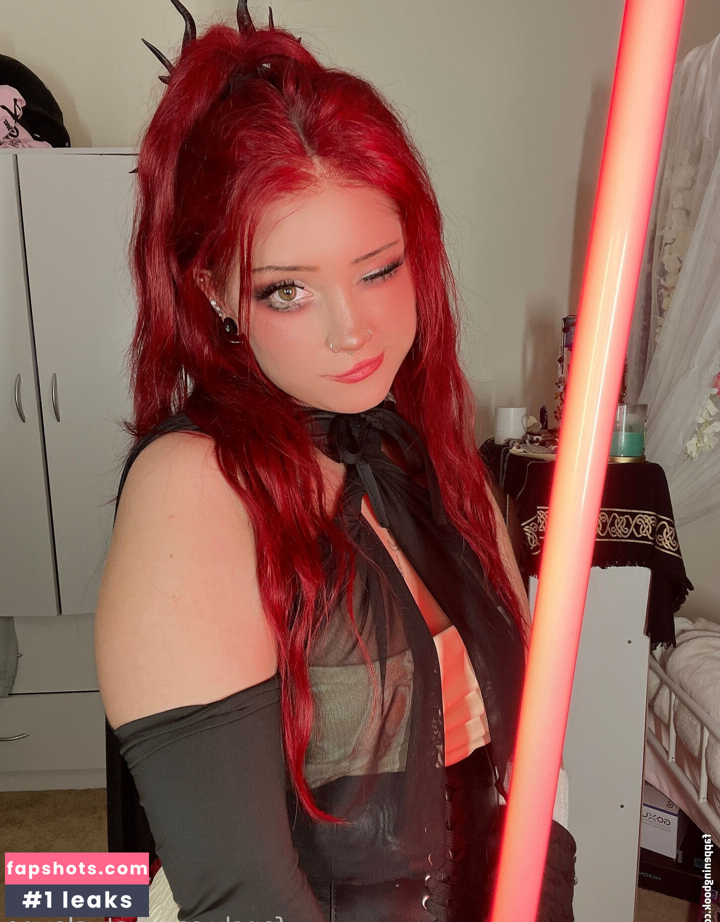 LotusJayne gallery photo #19