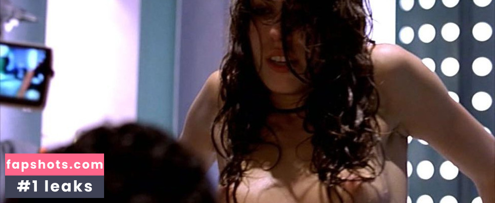 Lou Doillon Nude Leaks OnlyFans Photos #21 - LeakJerk