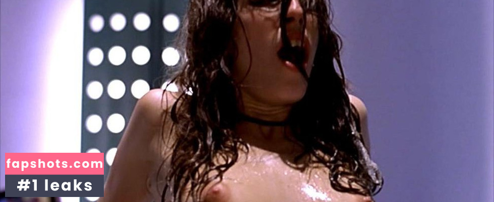 Lou Doillon Nude Leaks OnlyFans Photos #22 - LeakJerk