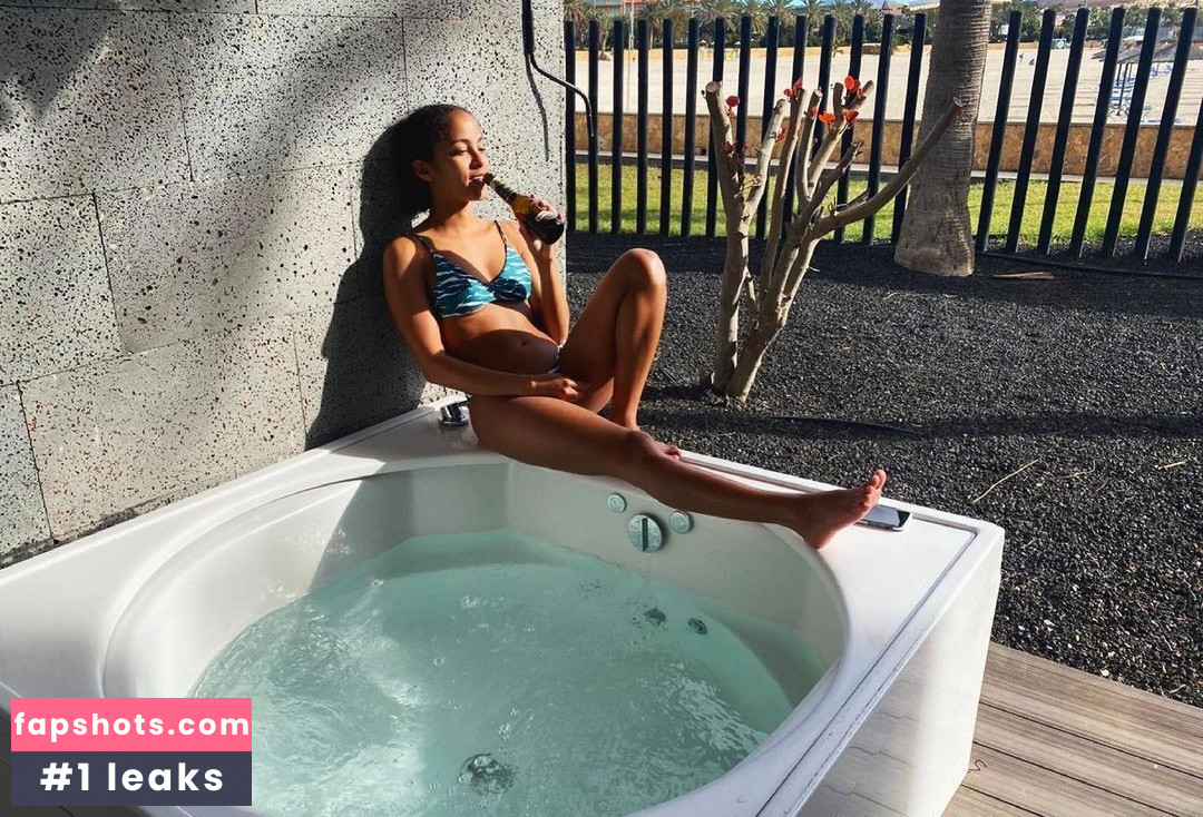 Lou Llobell Nacktheit OnlyFans Fotos #18 - Fapshots