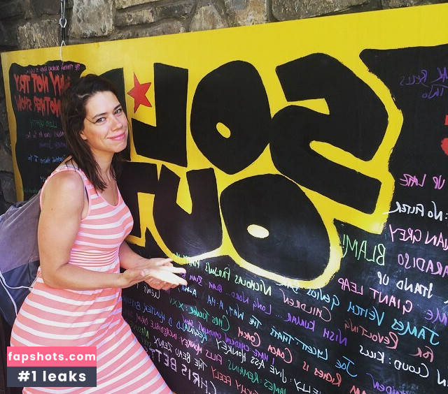 Lou Sanders gallery photo #15