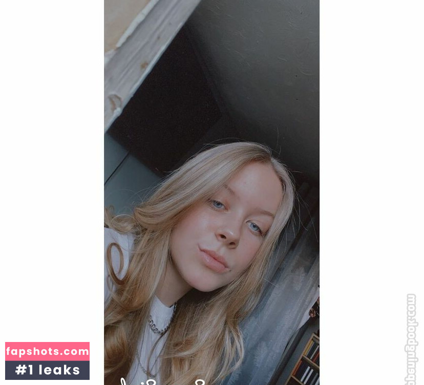 lou884 nude babe gallery