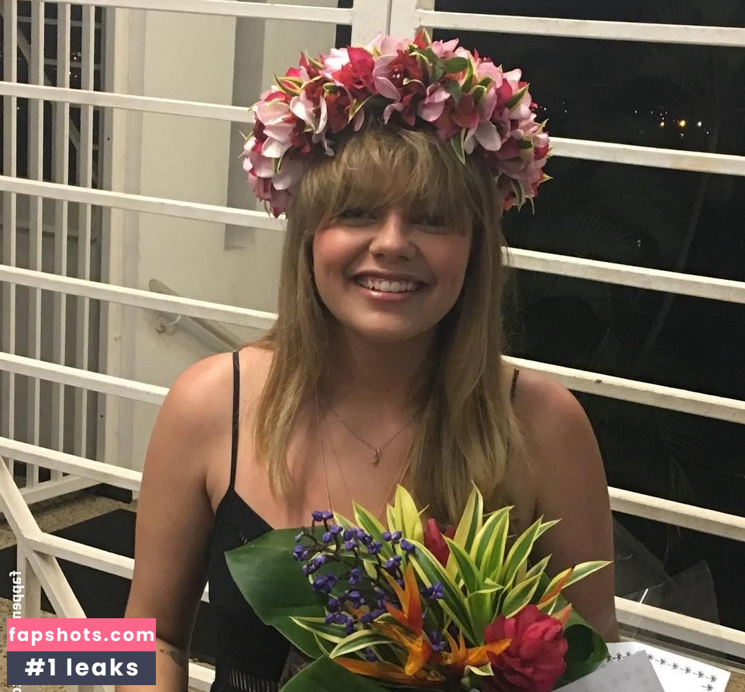 Louane Emera Nude Leaks OnlyFans Photos #11 - LeakJerk