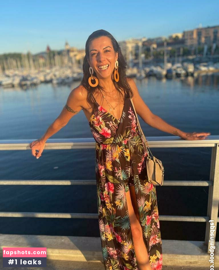 loucharmellefree gallery photo #57