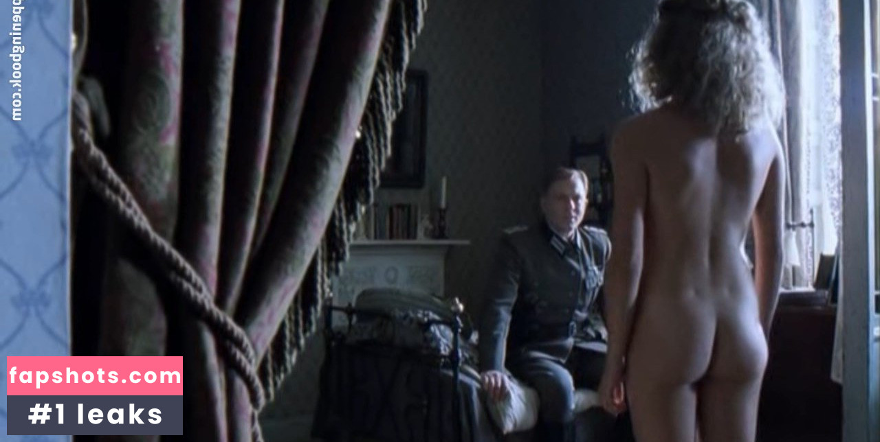 Louisa Clein gallery photo #4