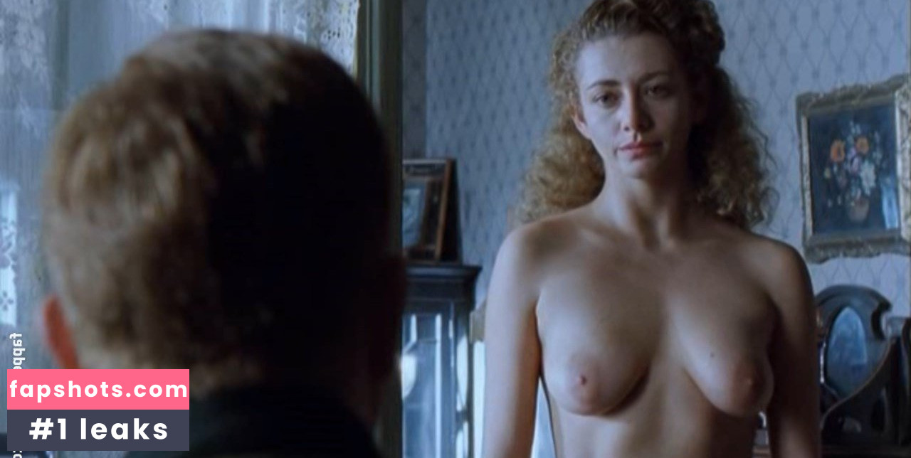 Louisa Clein gallery photo #7