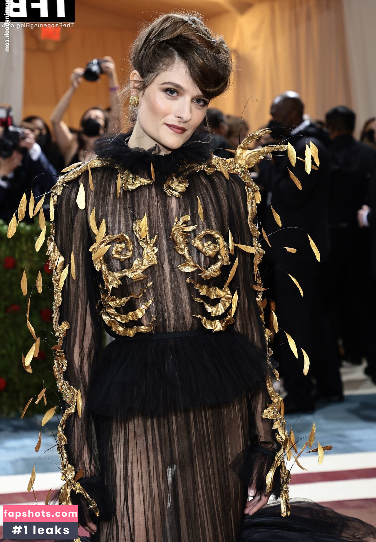 Louisa Jacobson gallery photo #10